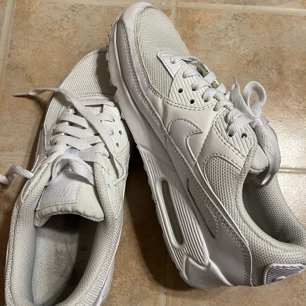 Nike Air Max 90 in White